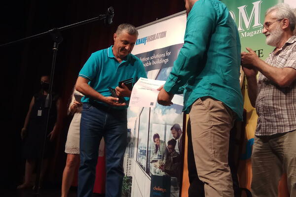 ZORAN ŠAPONJIĆ, NOVINAR KURIRA, DOBITNIK NAGRADE ZA NAJBOLJU REPORTAŽU