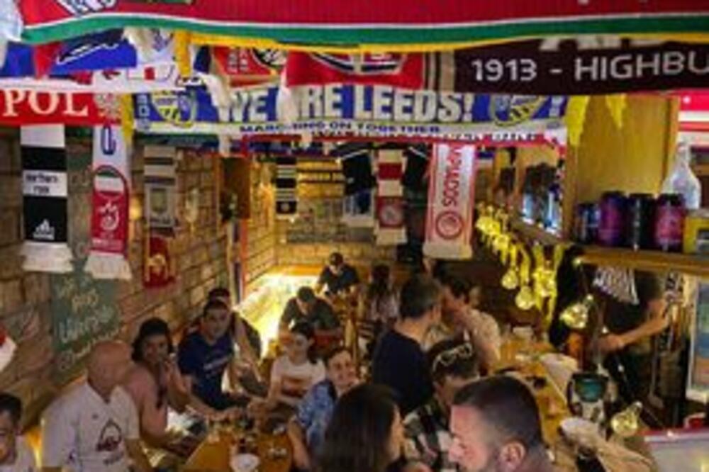 NEVERICA I TUGA: Espreso među engleskim navijačima posle promašenog penala Sake! (VIDEO)