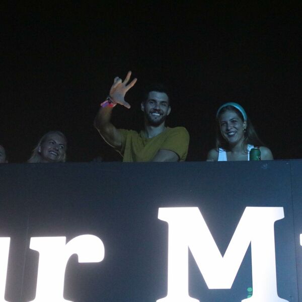 JUNACI NAJPOPULARNIJE SRPSKE SERIJE UPECANI NE EXITU: Svi gledaju ŠTA RADE! (FOTO)