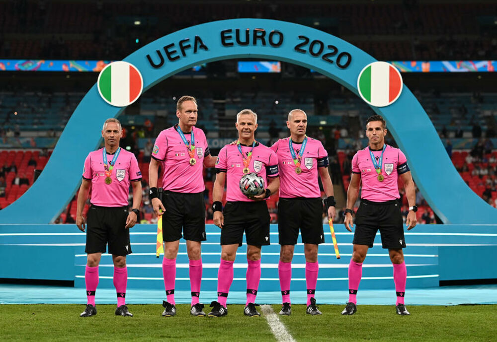 Bjorn Kajpers, Fudbalske sudije