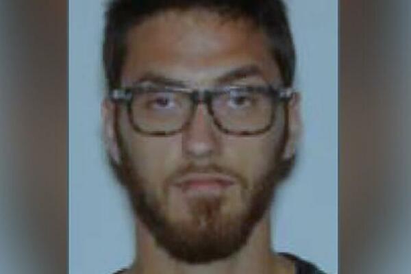 ČUVAO DEČAKA (3), PA MAJCI OSTAVIO PORUKU DA SE DETE UDAVILO U KADI: Obdukcija pokazala da je mališan PRETUČEN!