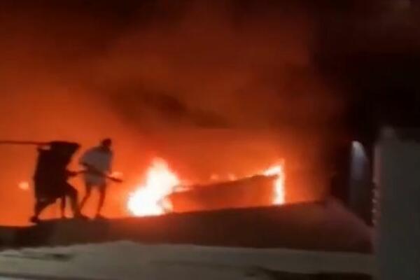 HOROR, POŽAR U KOVID BOLNICI, stradalo više od 50 ljudi (VIDEO)