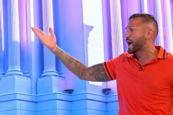 TARIN BIVŠI JE OPET U IGRI? ŠA NAPUSTIO EMISIJU ZBOG SVAĐE SA DEVOJKOM: Napravio ljubomornu scenu zbog Mateje!