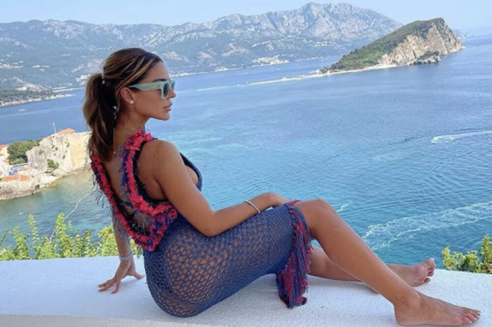 PITAJ IH KOLIKO IMAJU RAZREDA OSNOVNE ŠKOLE! Otac pevačice ISPLJUVAO ESTRADU: Isplivalo sve do detalja