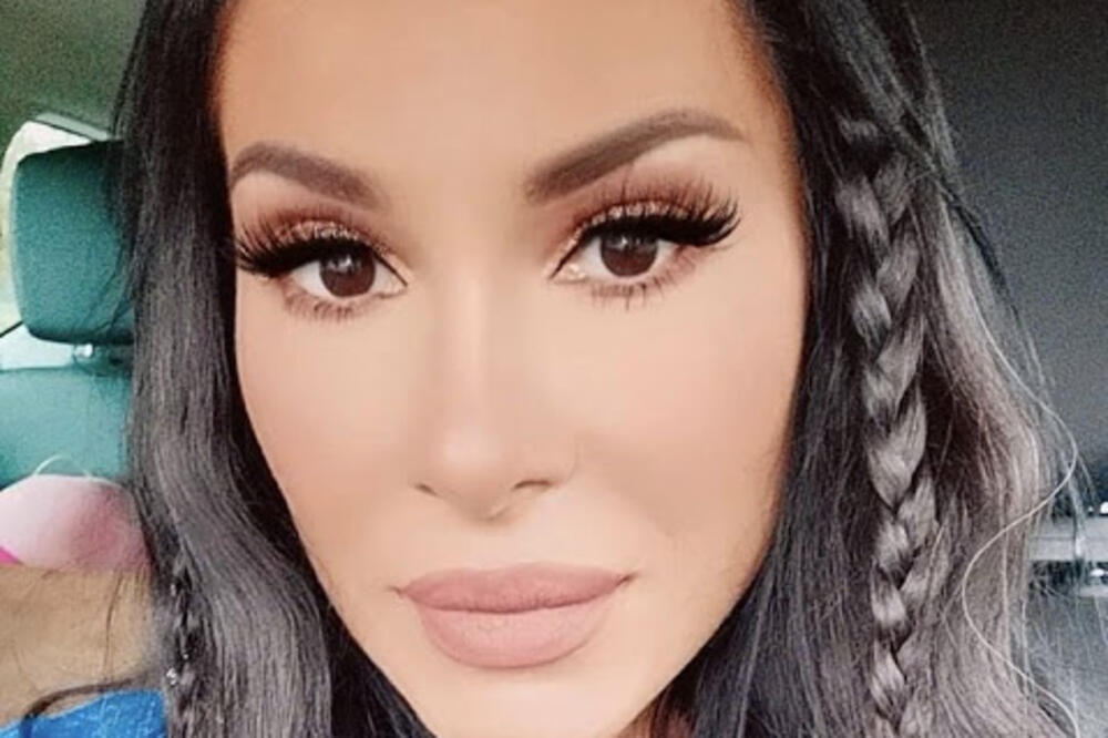 MIA NIJE VEROVALA DA JE U DRUGOM STANJU! Mislila da sam se nadula od soka, druga crtica na testu je bila bleda!