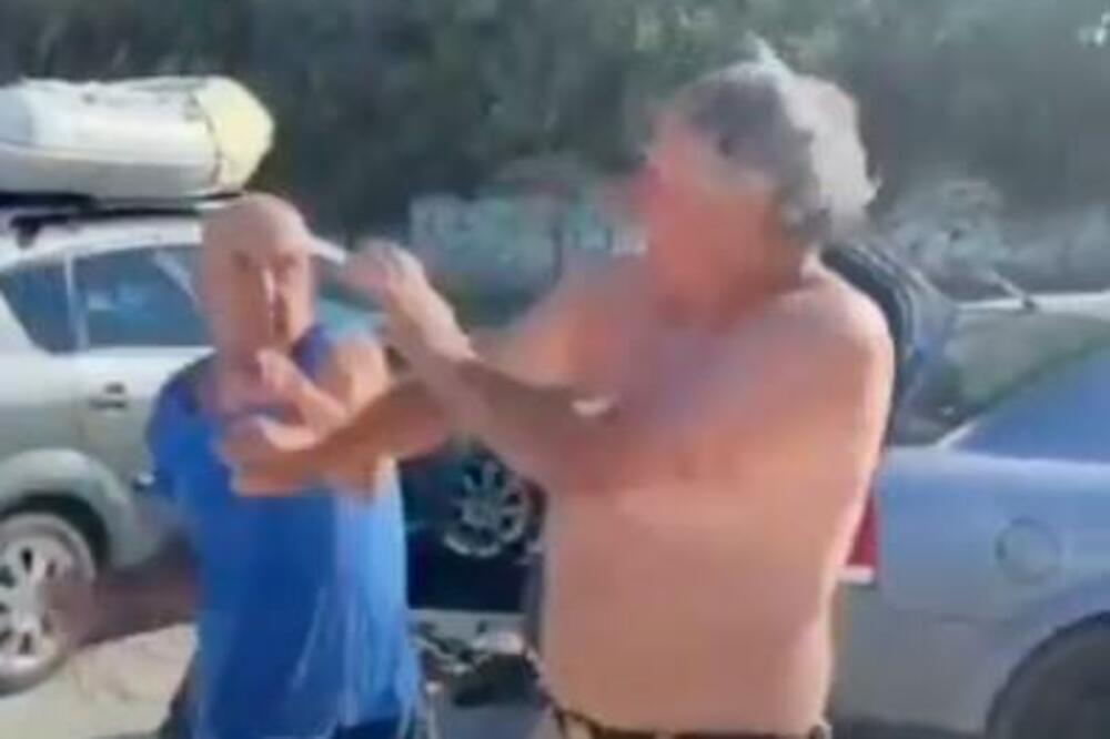 SNIMLJENA JEZIVA TUČA NA HRVATSKOM PRIMORJU: Obračun na plaži! (VIDEO)