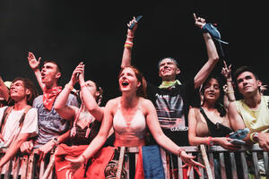 DVADESET GODINA EXITA OBELEŽILE SU MNOGE SVETSKE FACE! A festival su posetili ljudi iz raznih delova sveta! (FOTO)