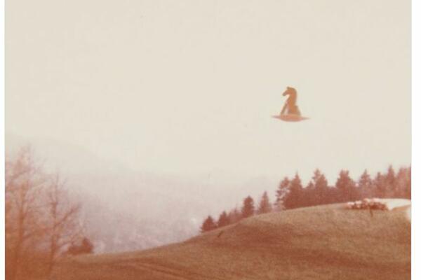 ŠOKANTNA NAJAVA IZ MOSKVE: Rusi otkrivaju NAJNOVIJU SUPERTAJNU LETELICU, da li ovo stoji iza viđanja NLO? (VIDEO)