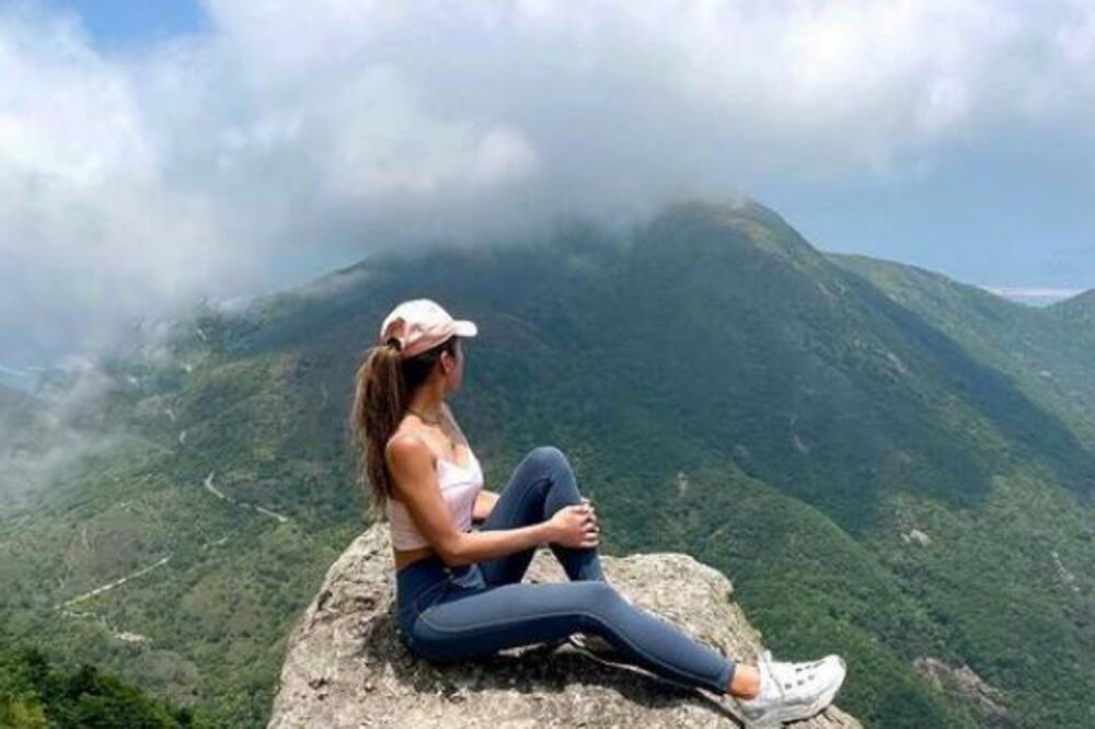 SOFIJA POGINULA U BIZARNOJ NESREĆI NA VODOPADU: Pokliznula se i pala u provaliju, SVE TO ZBOG FOTOGRAFIJE! (FOTO)