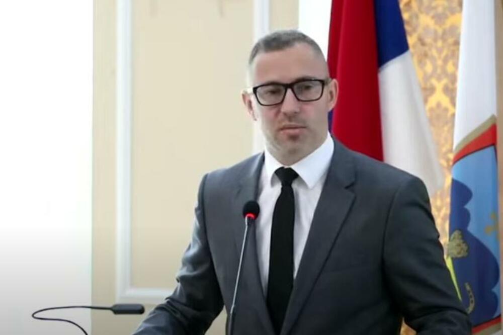 TOMAŠ O EKOLOŠKOJ KATASTROFI U PRNJAVORU: "Upozoravao sam još u martu da može doći do ovakve situacije! (VIDEO)