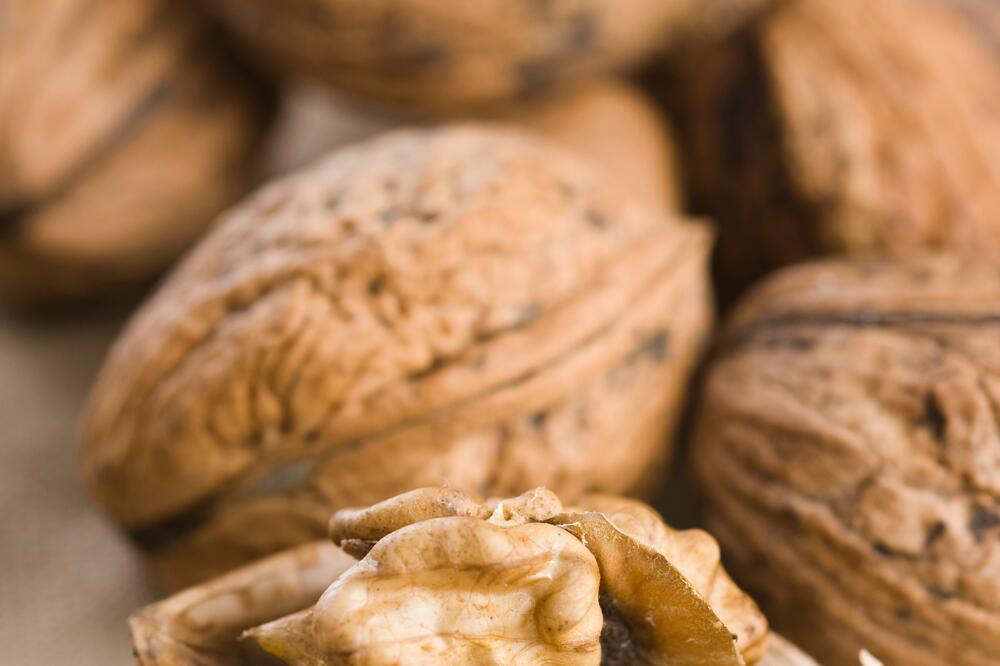 Da li orasi zaista leče dijabetes i srce?