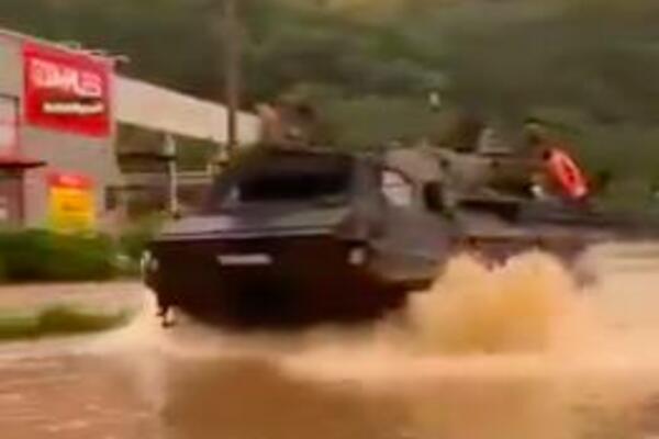 KATASTROFALNE POPLAVE U NEMAČKOJ DONELE I NAJEZDU KRIMINALACA: Napuštene kuće se našle na meti pljačkaša (VIDEO)