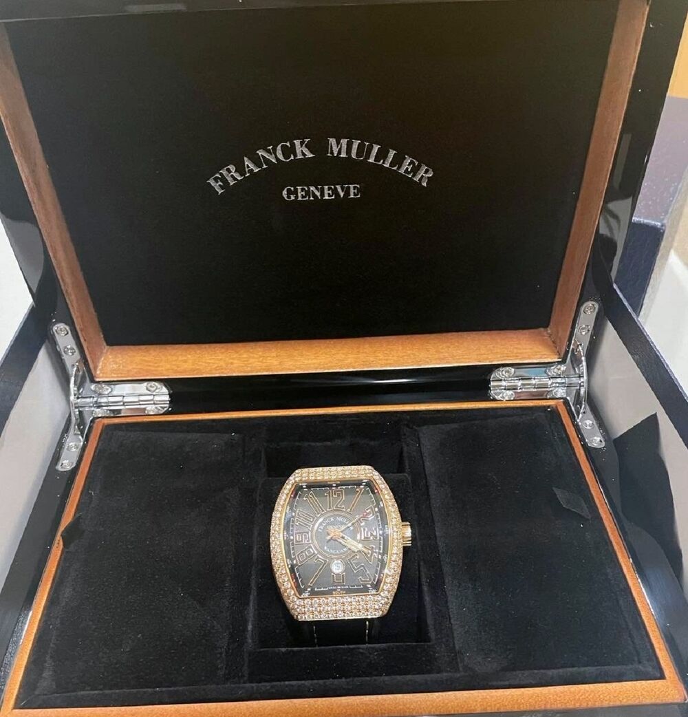 Zaplenjen i skupoceni sat