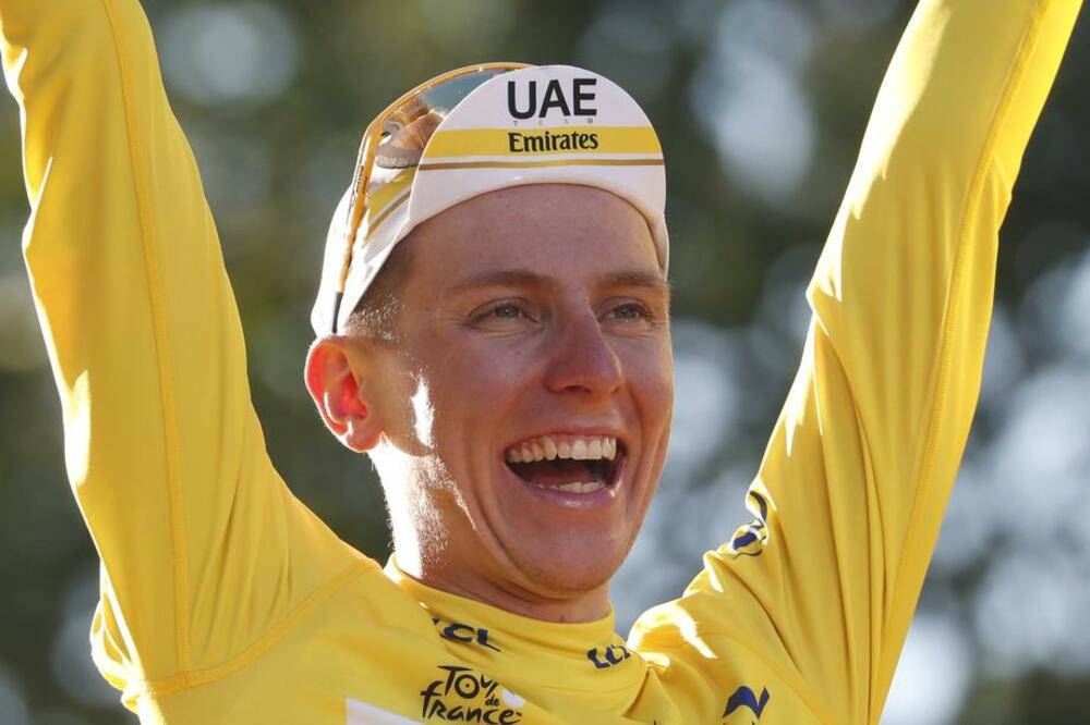 ON JE TO I VIŠE NEGO ZASLUŽIO: Tadej Pogačar najplaćeniji biciklista!