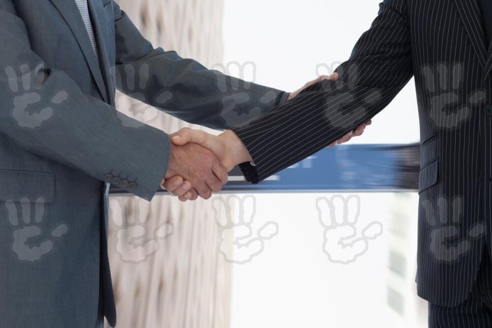 POZAJMIO PARE PRIJATELJU, A ON ODUGOVLAČI SA VRAĆANJEM: Potražio SAVETE, pa dobio 1 BRUTALAN ODGOVOR