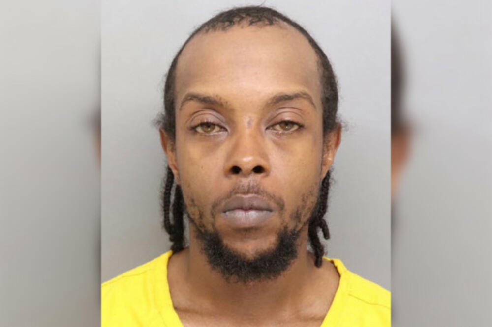 MONSTRUOZNI ZLOČIN: Muškarac PUCAO u nevenčanu suprugu u osmom mesecu TRUDNOĆE, ĆERKA (4) sve videla! (FOTO)