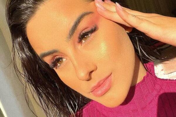 JULIJA (22) JE NAPISALA JEZIVU PORUKU PRE KOBNOG UDESA: Kao da je slutila da je MINUTI dele od nesreće! (FOTO)