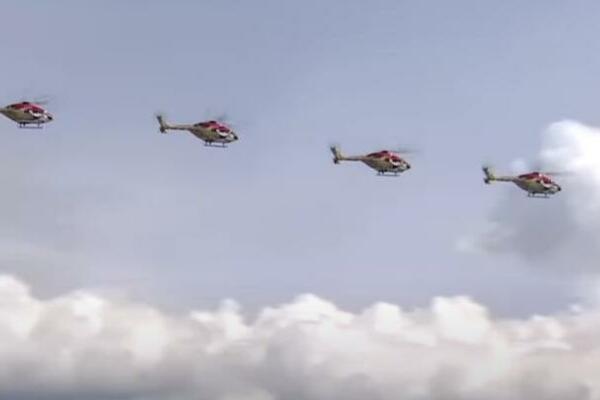 VAZDUHOPLOVNA IZLOŽBA "MAKS 2021" OTBARA VRATA ZA JAVNOST: Ruski akrobatski timovi prikazuju svoje veštine (VIDEO)