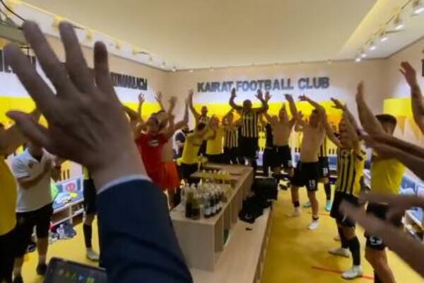 EKSTAZA U SVLAČIONICI KAIRATA, ISPLIVAO SNIMAK: 1 stvar odatle bi morala DA ZABRINE ZVEZDU! (VIDEO)