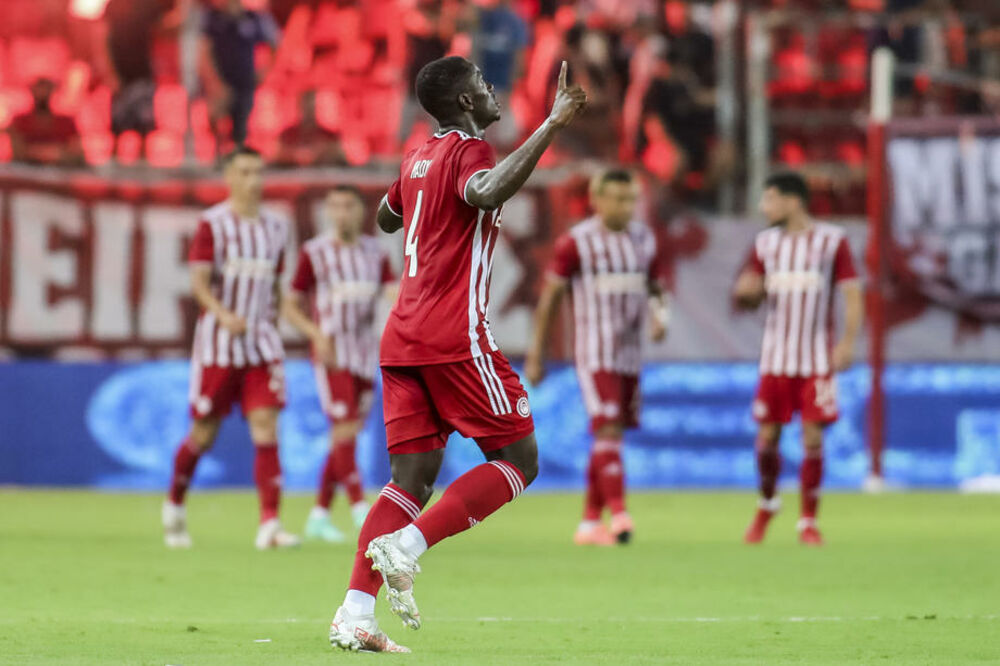 Gol pa isključenje: Madi Kamara