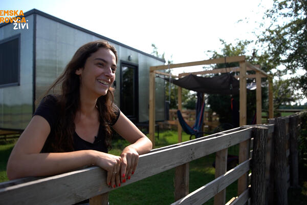 Devojka iz Sremske MItrovice je našla način da se opusti: Detoks od stresa u oazi prirode i mira! (FOTO/VIDEO)