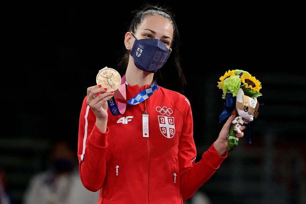 Tijana Bogdanović sa bronzanom medaljom u Tokiju