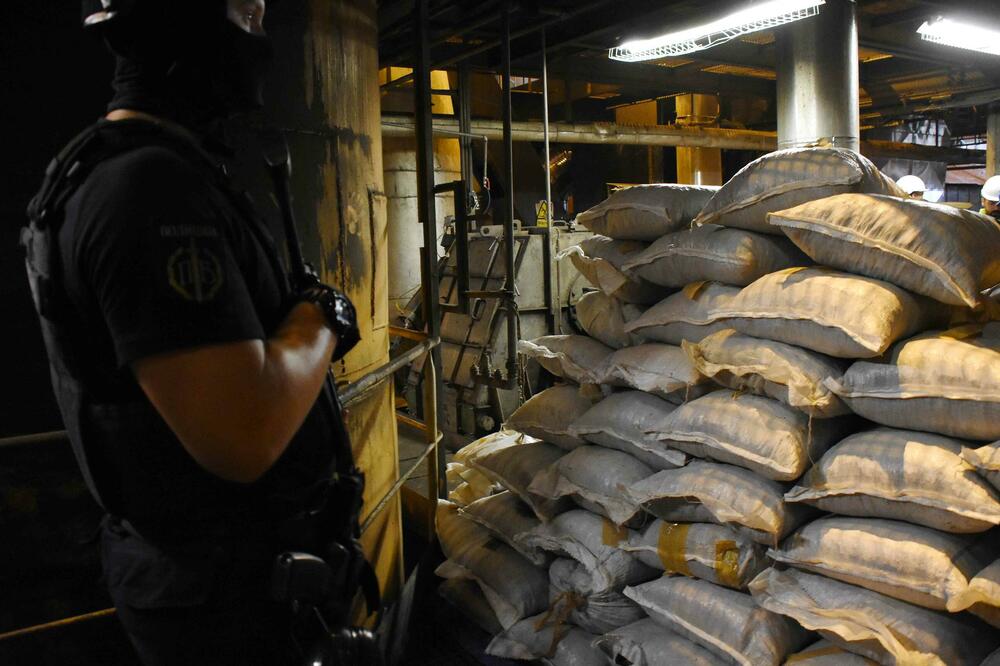 SRPSKO-ŠPANSKA BANDA GAJILA MARIHUANU U PROSTORIJAMA CRKVE U SARAGOSI: Uhapšeno 36 osoba, zatvoreno 12 plantaža