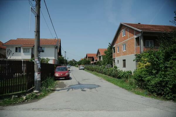 BEOGRAĐANIN ZAMENIO SENJAK BORČOM I NAPRAVIO ČUDO: Očistio deponiju od PRLJAVŠTINE, ovo je PRAVO REMEK DELO (VIDEO)