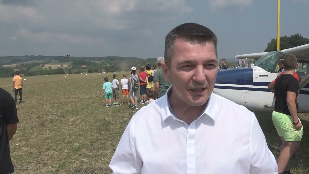 Gornji Milanovac, Aerodrom