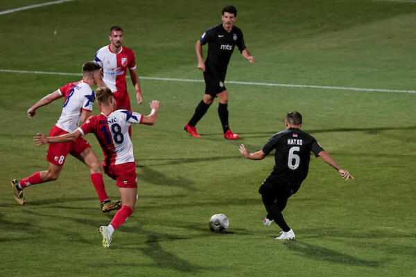 KONKRETNIJA IGRA DALA REZULTAT: Partizan se ponovo sa celim plenom vraća iz Novog Sada (FOTO)