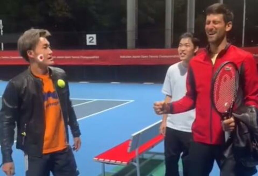 Jori Jošida i Novak Đoković