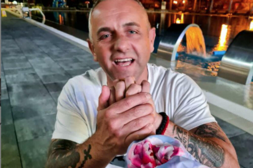 IVAN GAVRILOVIĆ ZAPROSIO LJUBAVNICU UPRKOS ČINJENICI DA JE OŽENJEN!?