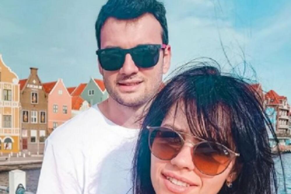 NA KVIZU OTKRIO DA GA KRISTINA VARA 3 GODINE SA BRATOM: Priredio im noć za PAMĆENJE, a ovako ih je RASKRINKAO!