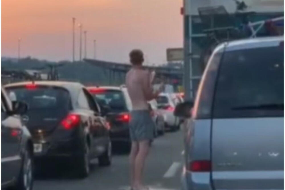 HIT NA GRANIČNOM PRELAZU! GOLIŠAV IZAŠAO IZ KAMP KUĆICE USRED KOLONE: Njegov potez NASMEJAO ceo region (VIDEO)