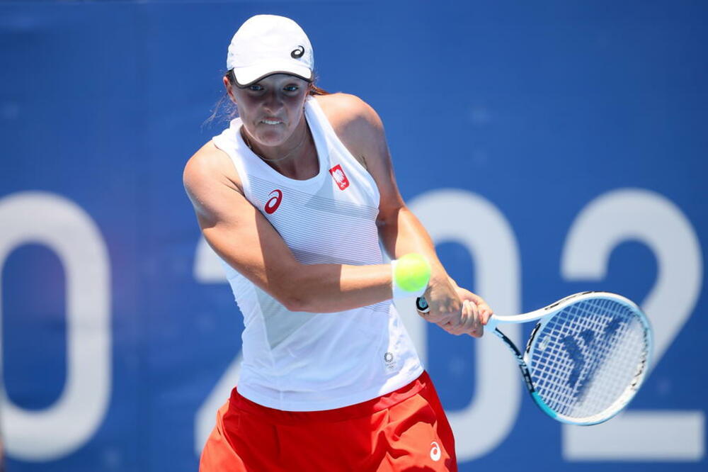 NOVI ŠOK U ŽENSKOM SINGLU, PONOVO GA PRIREDILA ŠPANKINJA: Badosa eliminisala šestog nosioca, prvakinju Garosa 2020!