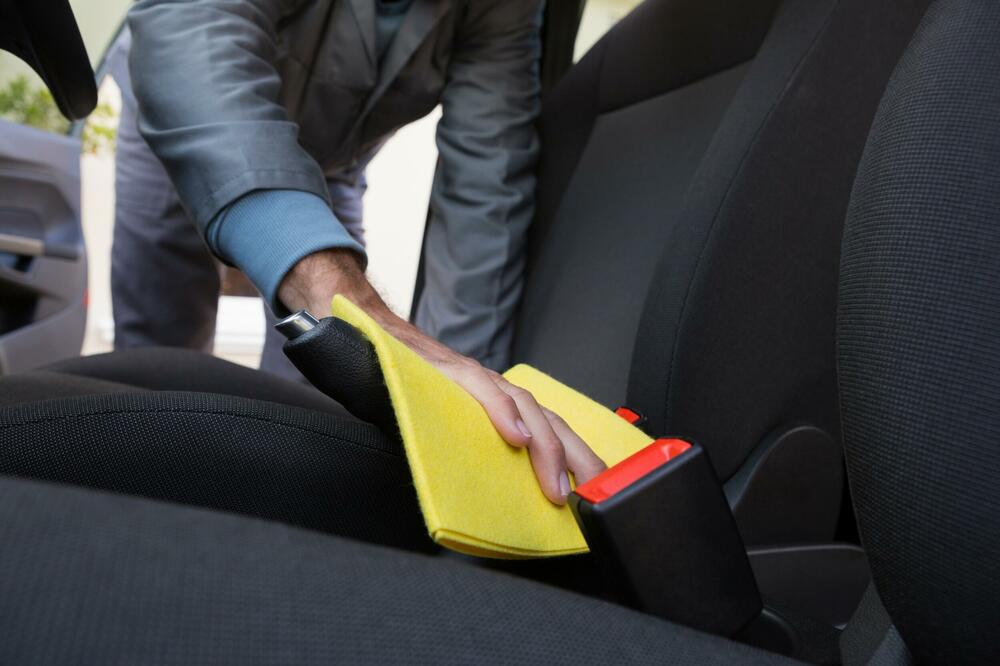 NE ODVAJAMO SE OD OVIH PROIZVODA, A MOGU POTPUNO UNIŠTITI NAŠ AUTOMOBIL: Inženjeri upozorili