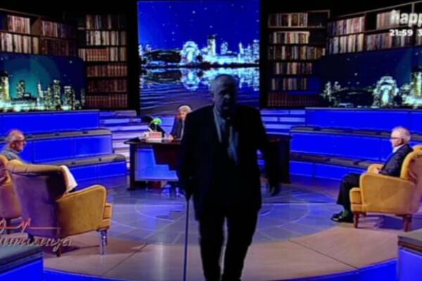 ČANAK NAPRAVIO SKANDAL U "ĆIRILICI": Nakon Marićeve pecke, NAPUSTIO studio!