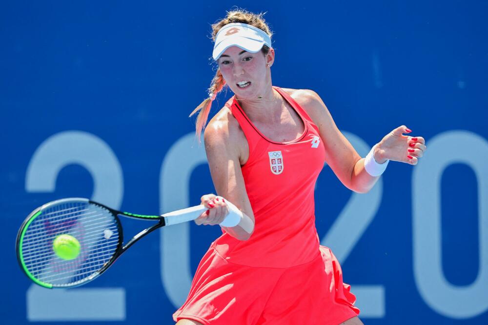 BARTI I DALJE VLADA: Aleksandra napravila ogroman korak napred, Nina pala jednu poziciju