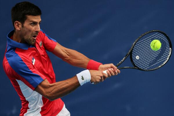 JURE NOVAKA PO CELOM OLIMPIJSKOM SELU: Čast da se upoznaju sa Đokovićem imali su hrvatski veslači (FOTO)