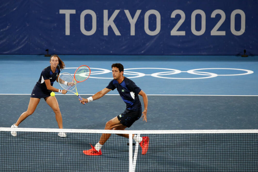 BRAZILSKI TENISER SE NALJUTIO NA NOVAKA: Na ove optužbe prvi teniser sveta je imao pravi odgovor!