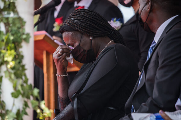 PORODICA UBIJENOG PREDSEDNIKA HAITIJA NAPUSTILA ZEMLJU: Udovica i deca se uputili na Floridu