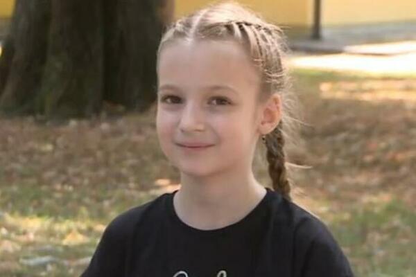 UPOZNAJTE ATINU (9) KOJA SE MOŽE POHVALITI APSOLUTNIM SLUHOM: Sa tri godine progovorila RUSKI