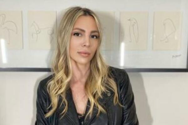 BILA JE MANEKENKA I VODITELJKA KOJA JE PRIVLAČILA VELIKU PAŽNJU: Odjednom je NESTALA, prvi put OTKRILA ISTINU!