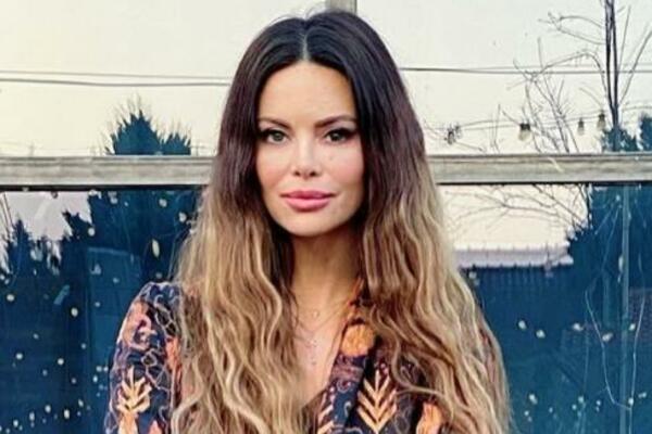 NIKOLINA PIŠEK POKAZALA ZADNJICU U FOKUSU! SRČKA ĆE VAS POGODITI OD PRIZORA: Mnogi se držali za glavu! (FOTO)