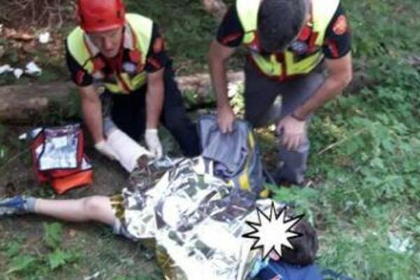 GSS SPASILA SEDMOGODIŠNJEG DEČAKA IZ BEOGRADA: Povređenog predali Hitnoj službi