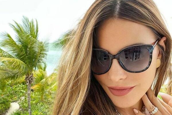 NIKO NE MOŽE DA ODVOJI POGLED OD GLUMICE: Transformacija VEKA, nije realno da je ovo uradila SEBI! (FOTO)