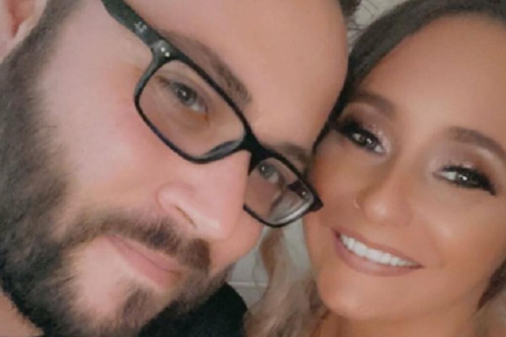 ŽENA JE GODINU DANA DRŽALA LJUBAVNIKA U PODRUMU: Muž ga slučajno primetio u kući, usledio je HLADAN TUŠ! (FOTO)