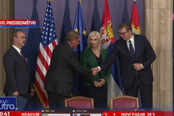 VUČIĆ SA PREDSTAVNICIMA KOMPANIJE UGT RENEWABLES LLC: Potpisan Sporazum o saradnji - Početak nove ere za Srbiju!