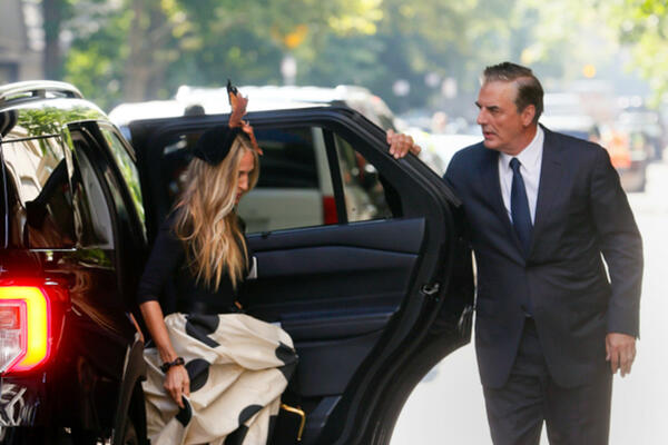 PAPARACO FOTKE NAJPOZNATIJEG PARA IKAD POKRENULE BURU KOMENTARA!