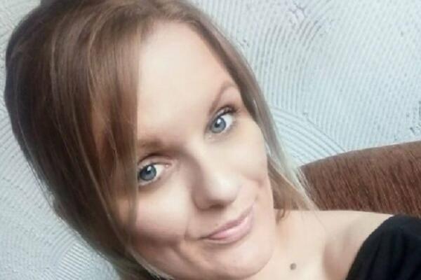 TRI NAJBLIŽE OSOBE JOJ "ZABOLE NOŽ U LEĐA": Prijateljice joj saopštile ŠOK priznanje, njen potez ZAPREPASTIO SVE!